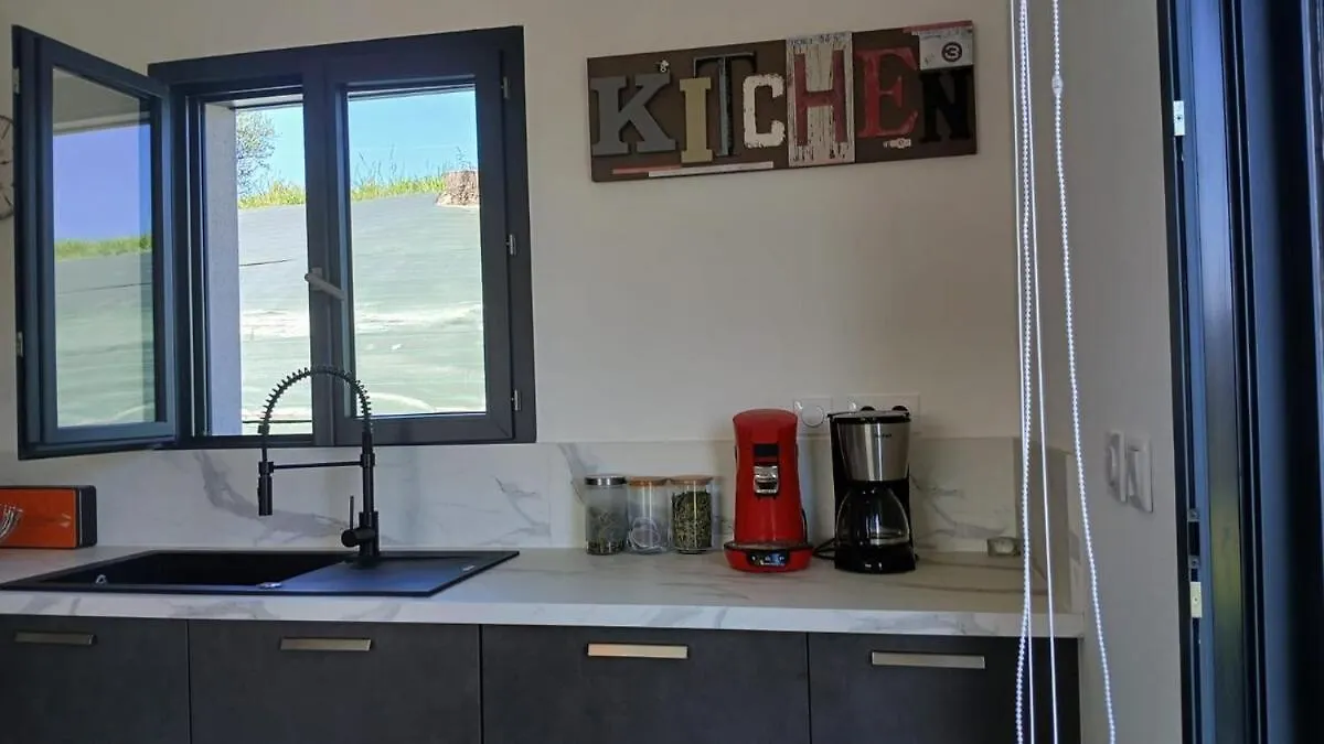Maison Tout Confort, 4 Pers Parking Prive Le Pont-de-Beauvoisin Villa