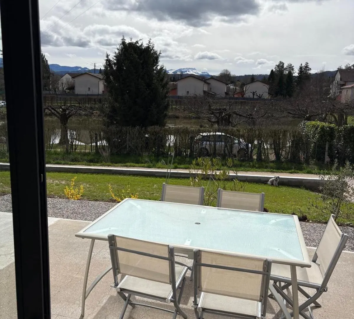 Maison Tout Confort, 4 Pers Parking Prive Le Pont-de-Beauvoisin France